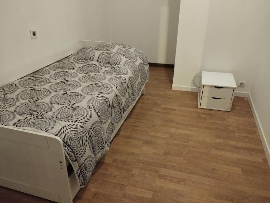 Appartamento Agreable Maison Avec Parking Gratuit Amiens Esterno foto